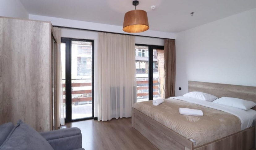 Bright Studio Apartment in Marshall Gudauri — комфортный отель в Гудаури