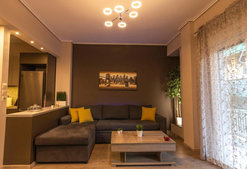 Luxury apartment 10’ from the center! — забронировать отель в Афины