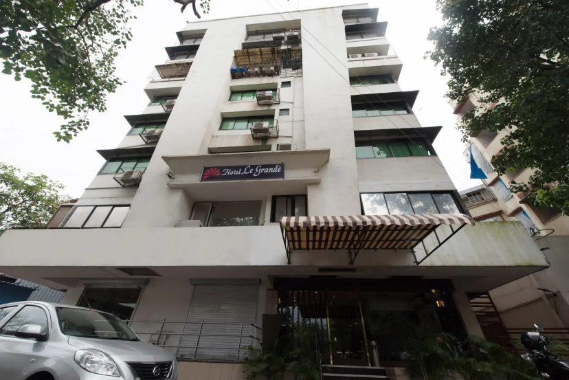 Hotel Le Grande - Mumbai International Airport — забронировать отель в Мумбаи