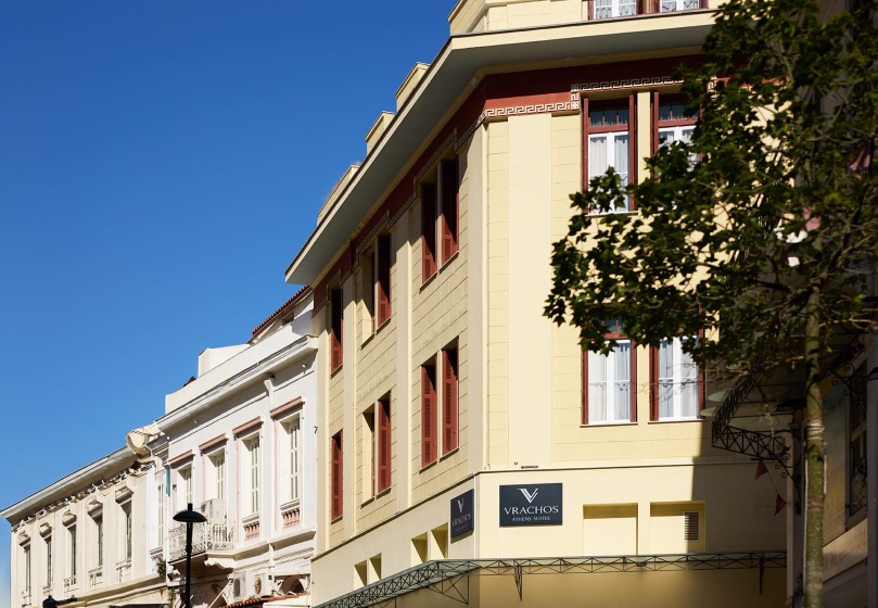 Vrachos Athens Suites — комфортный отель в Афины