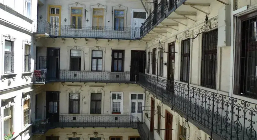 Iris Residence — забронировать отель в Будапеште