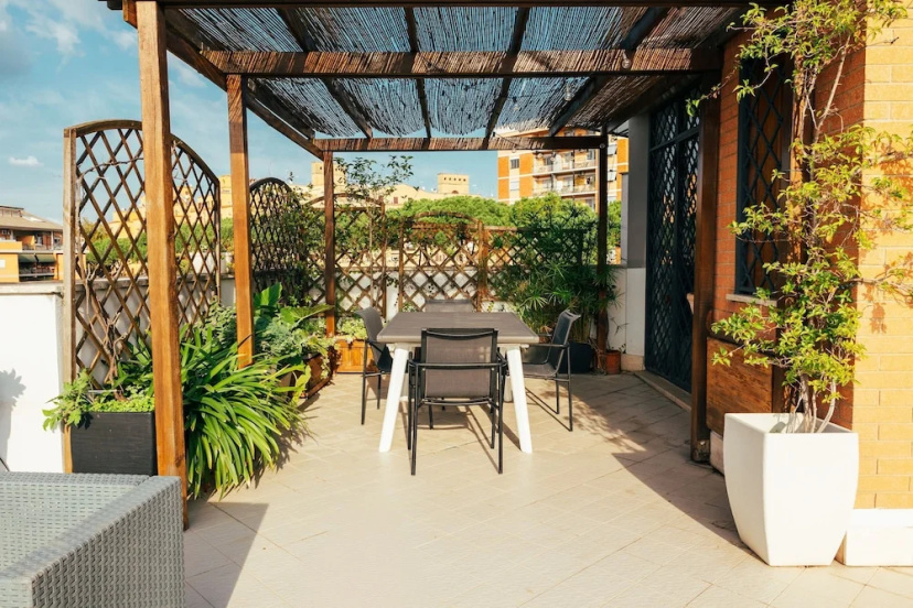 Sunset Apartment in Rome — отель с удобным расположением в Риме