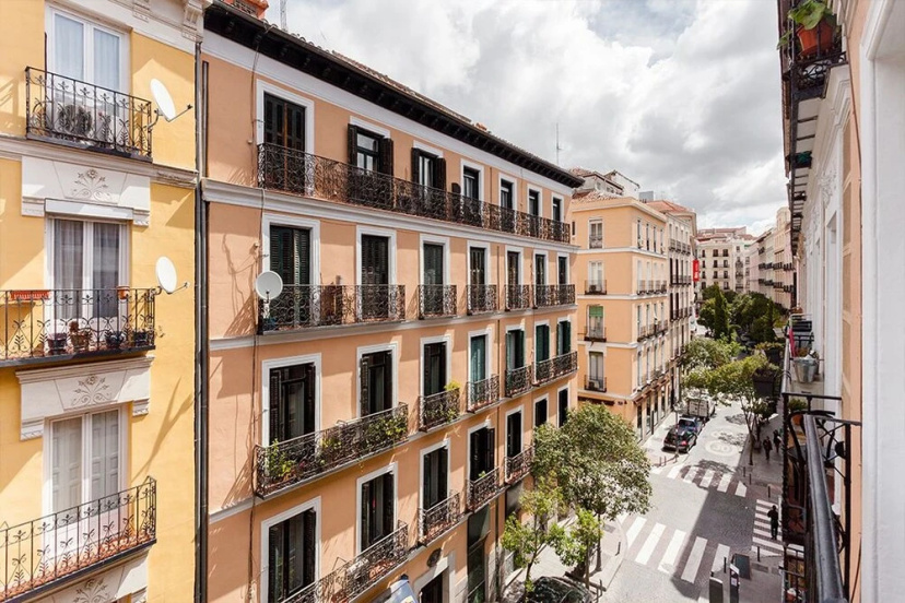 Malasaña Apartments By Flatsweethome 1 — отель в Мадриде, Испания
