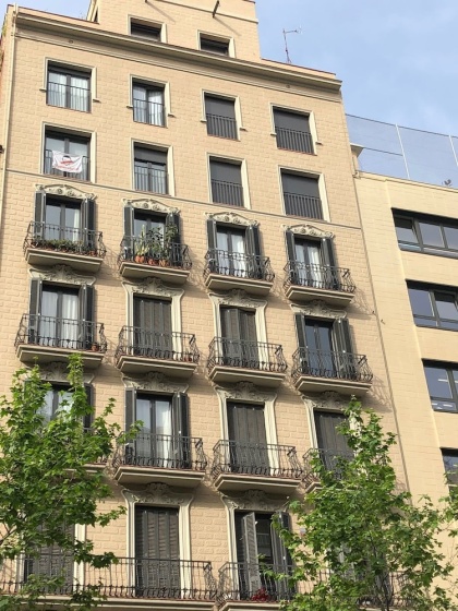 Akira Flats Urgell Apartment 3 — отель в Барселоне, Испания