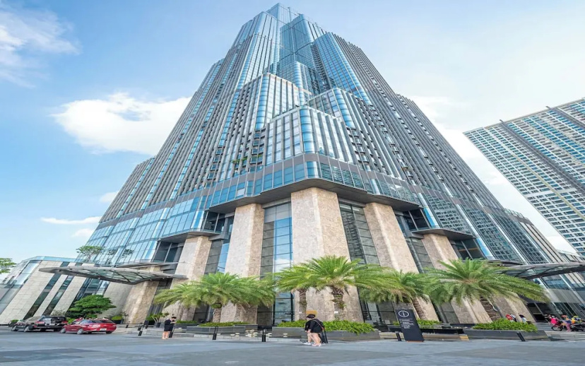 Vinhomes Central Park Riverside Elegance — комфортный отель в Хошимине
