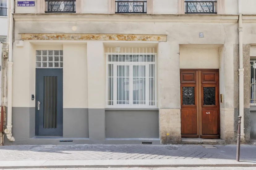 Charming Apartment 2br/6p - Gare de L'est — забронировать отель в Париже