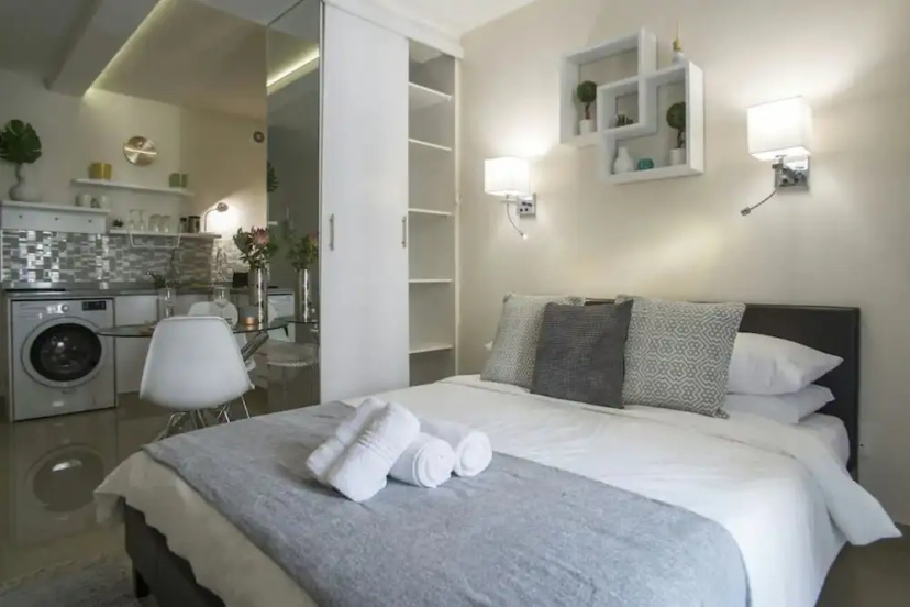 Double Bedroom Studio With Balcony in Cape Town City Centre — отзывы гостей и цены