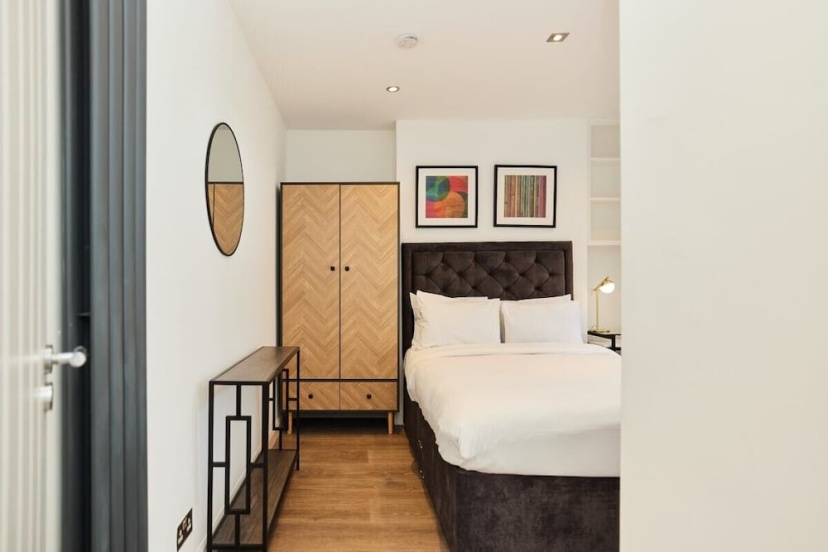 The Bermondsey Place - Cosy 2bdr Flat — отель с удобным расположением в Лондоне