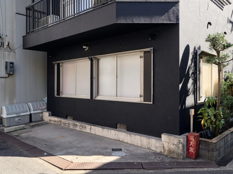 KONJAKUSO Osaka Bentencho "OKUJO-TEIEN" Rooftop Garden — отель с удобным расположением в Осаке