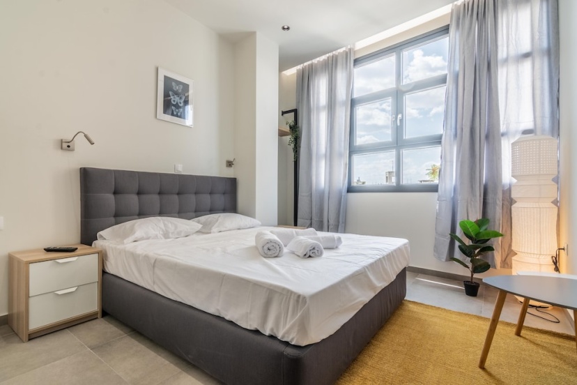 Plenty Apartments -Ares — отель с удобствами в Афины