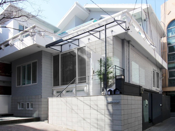 Mono House Seoul Hongdae 2 — отель в Сеул, Южная Корея