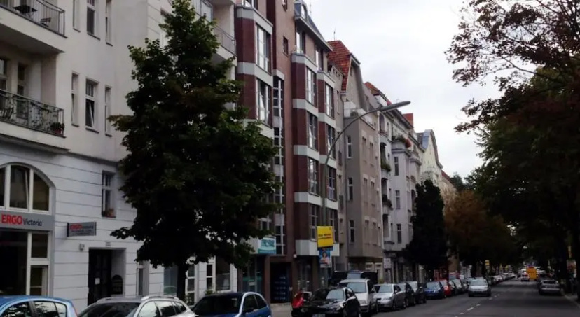 Zuhause Im Schönen Wilmersdorf — забронировать отель в Берлине