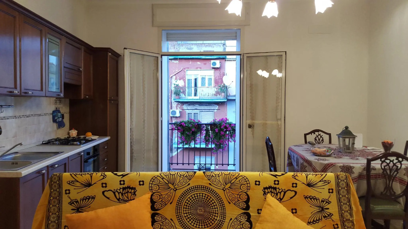 A little house  in the city centre Naples — отель с удобствами в Неаполе