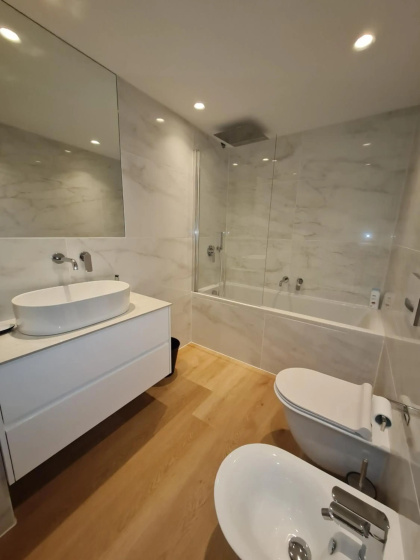 Sankt Moritz Dorf Charme Apartment — забронировать отель в Санкт-Морице