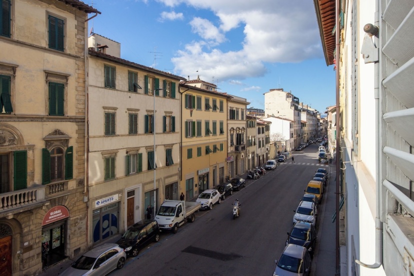 Mamo Florence - Mosse Leopolda Apartment — отель с удобным расположением в Флоренции