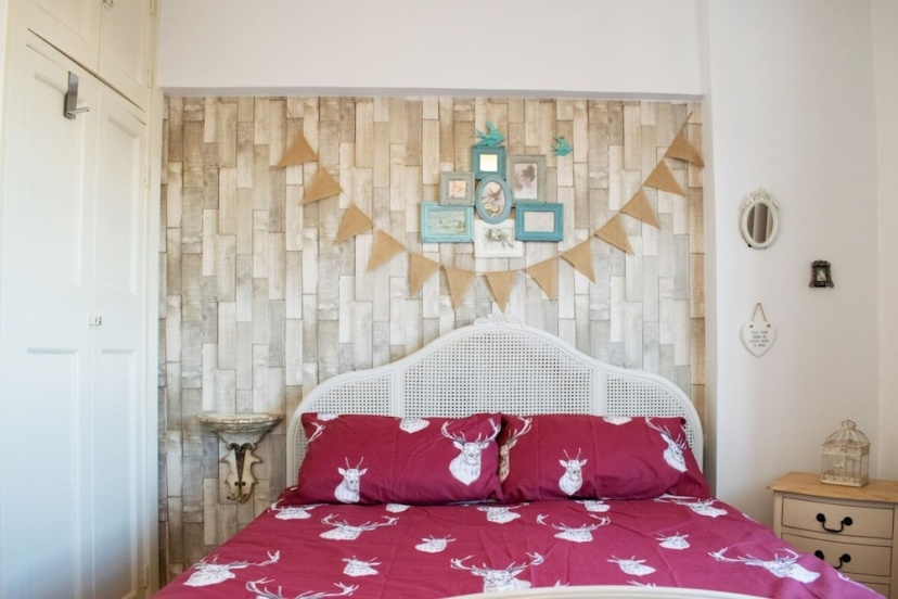 Beautifully Decorated Contemporary 2 Bedroom Flat — отель в Лондоне, Соединенное Королевство