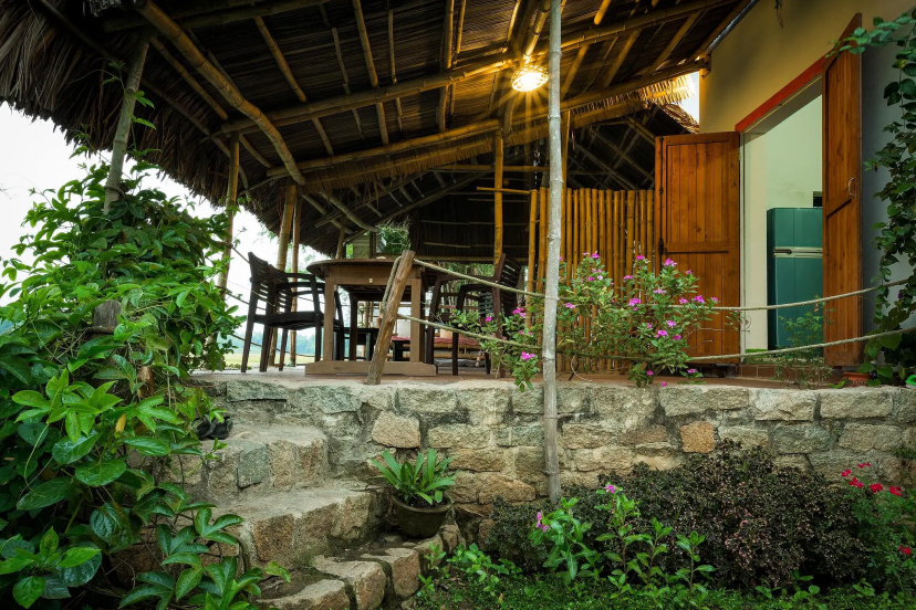 Terrace Homestay — отель с удобствами в Дананге