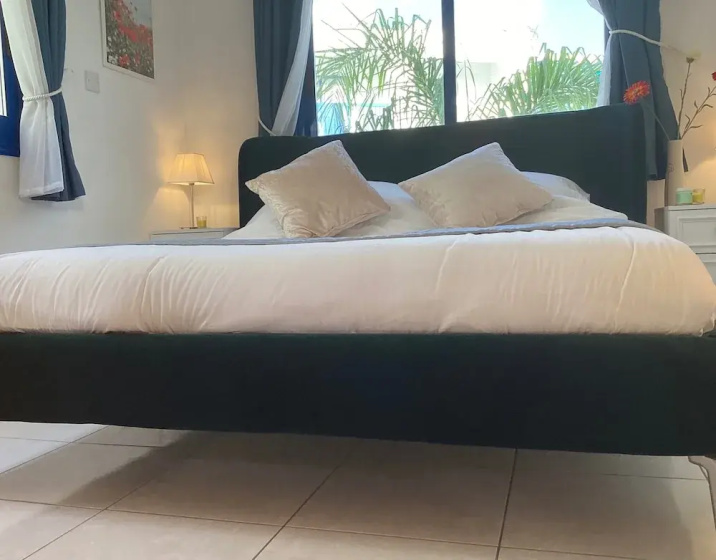 Paphos Blue Tasteful Apartment Complex Pool View 3 — отель в Пафос, Кипр