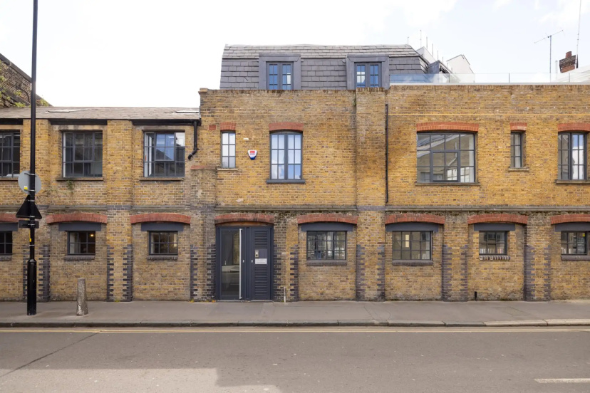 Contemporary One Bedroom Apartment - Borough — забронировать отель в Лондоне
