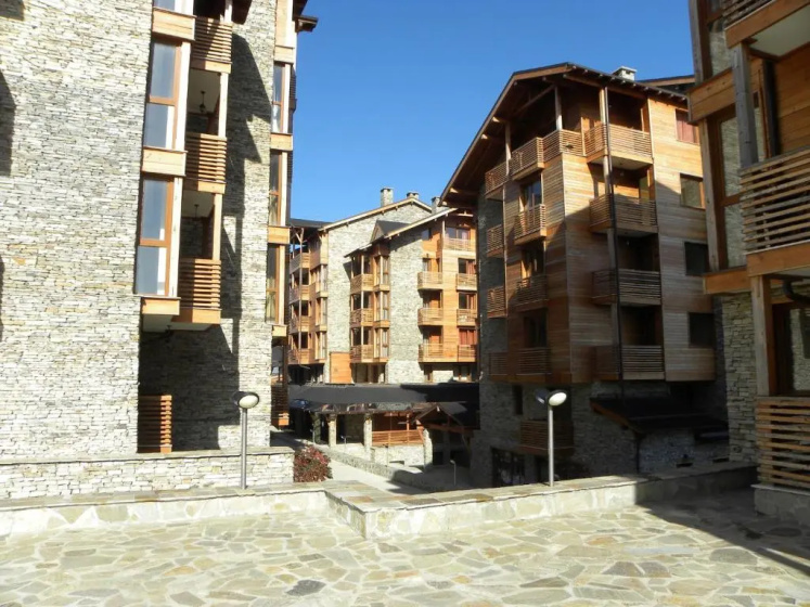 Saint Ivan Ski Apartments — комфортный отель в Банско