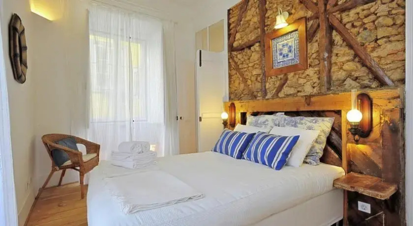 Localtraveling Remedios River View — отель с удобным расположением в Лиссабоне
