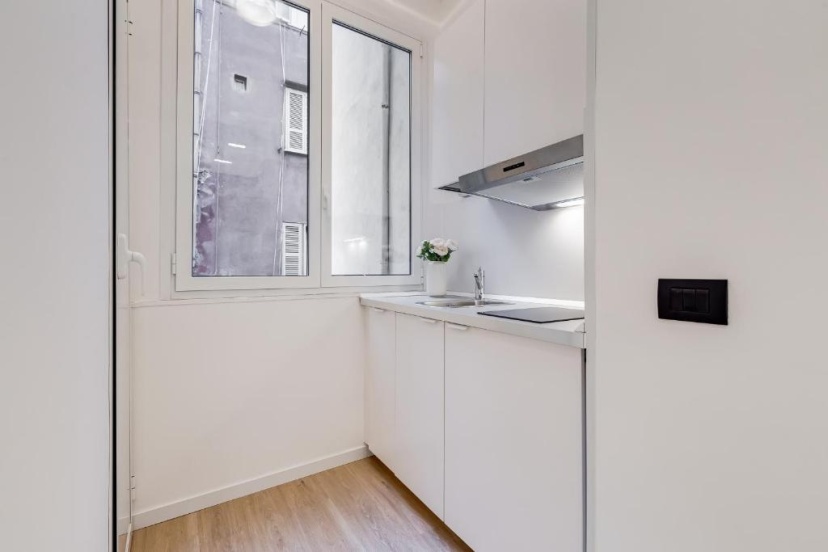 Luxury apartment in the center of Rome - Spanish Steps — отель с удобным расположением в Риме