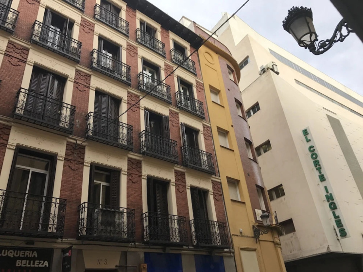 Stay at Home Madrid Apartments I — отель с удобным расположением в Мадриде