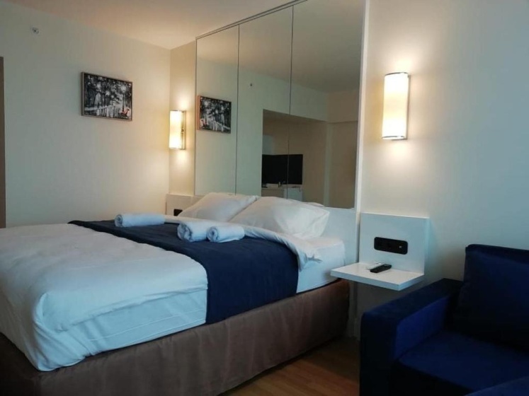 Цены на 2 komnatnye apartamenty ljuks,vid more,gory,gorod. в Батуми