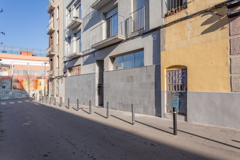 Sweet Inn Apartments Plaza España - Sants — отель в Барселоне, Испания