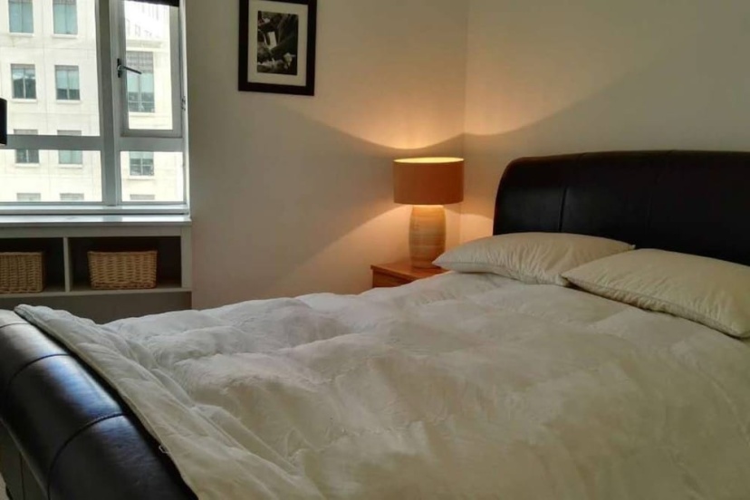 Modern 2 Bedroom Apartment With Balcony in Canary Wharf — отель в Лондоне, Соединенное Королевство