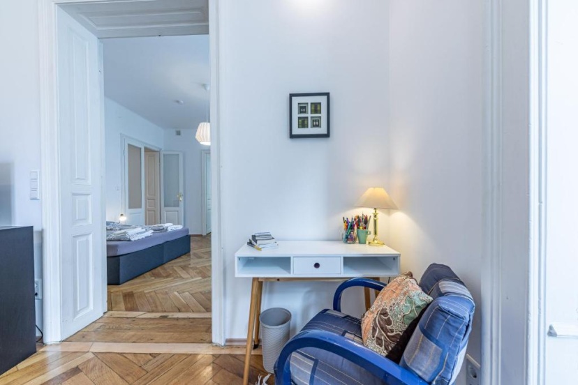 Historic & Luxurious by JR City Apartments — отель с удобным расположением в вене