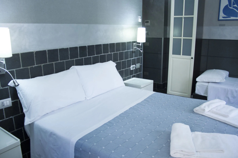 Hotel Agora — отель рядом с интересными местами в Риме