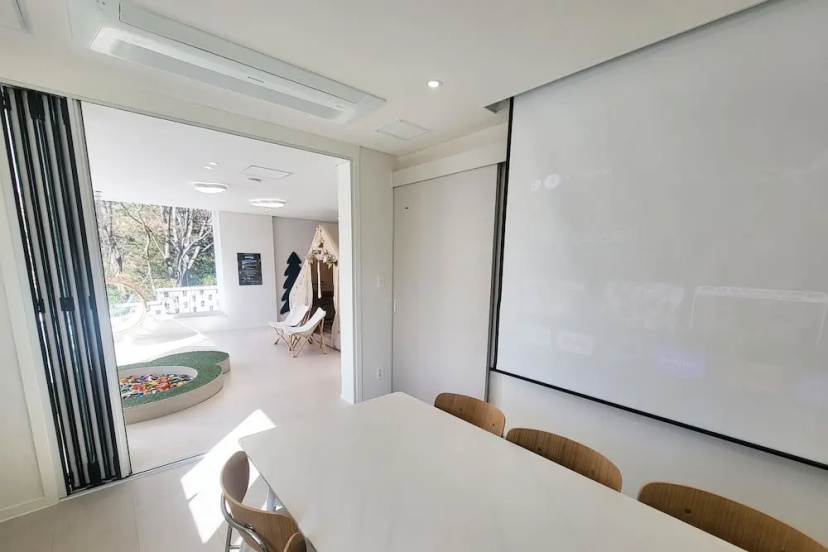 Pico Kids Pool Villa — забронировать отель в Пусан