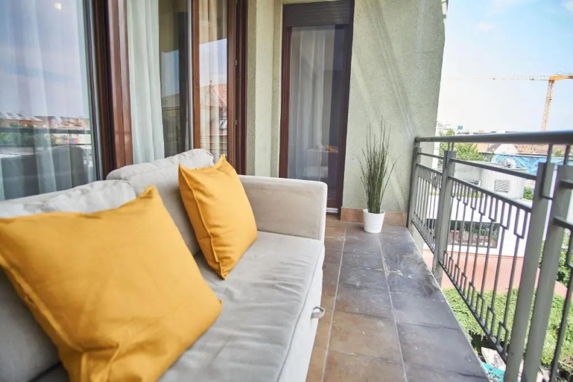 G1 Apartment - Budapest — забронировать отель в Будапеште