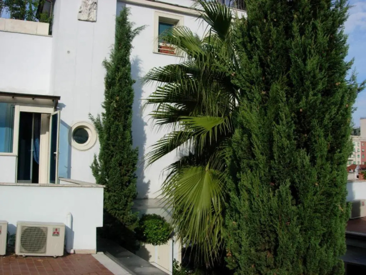 Residence Lodi 2 — отель в Риме, Италия