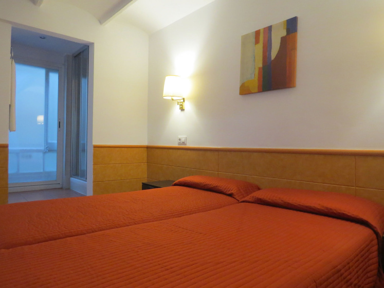 Barcelona City Rooms 2 — отель в Барселоне, Испания