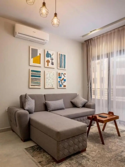 Travelholic Residence Golden Gates — комфортный отель в Каире