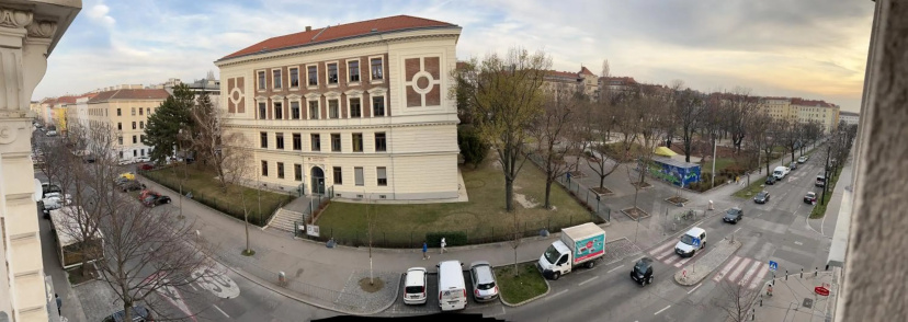 Astonishing luxury apartment near Schönbrunn and Westbahnhof — отзывы гостей и цены