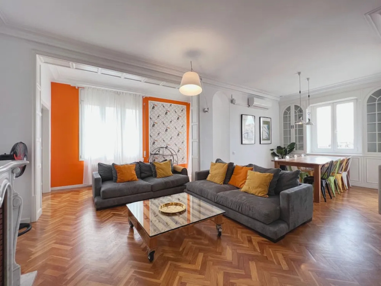 Stay U-nique Apartments Roger Llúria — комфортный отель в Барселоне