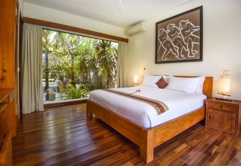 Ku Estate Seminyak in Kuta — отель с удобствами в Кута