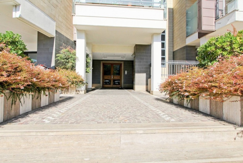 Cozy Terrace Close To Eataly And Metro Piramide — отзывы гостей и цены