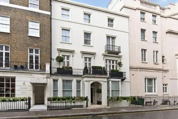 Pont Street Apartment — отзывы гостей и цены