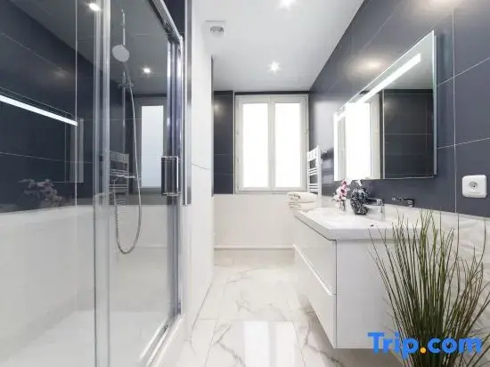 Spacious 170m² Apartment with AC - Paris Bercy 4 — отель в Париже, Франция