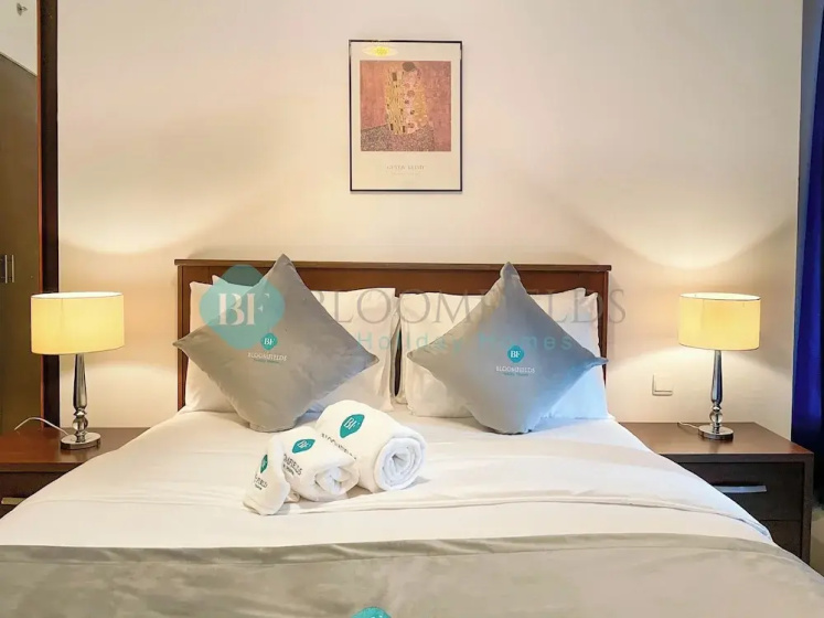 Bloomfields Spacious 1BR in Sun Tower — отель с удобным расположением в Абу