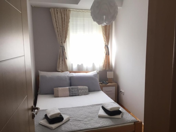 Apartment Cerska MRB — забронировать отель в Белграде