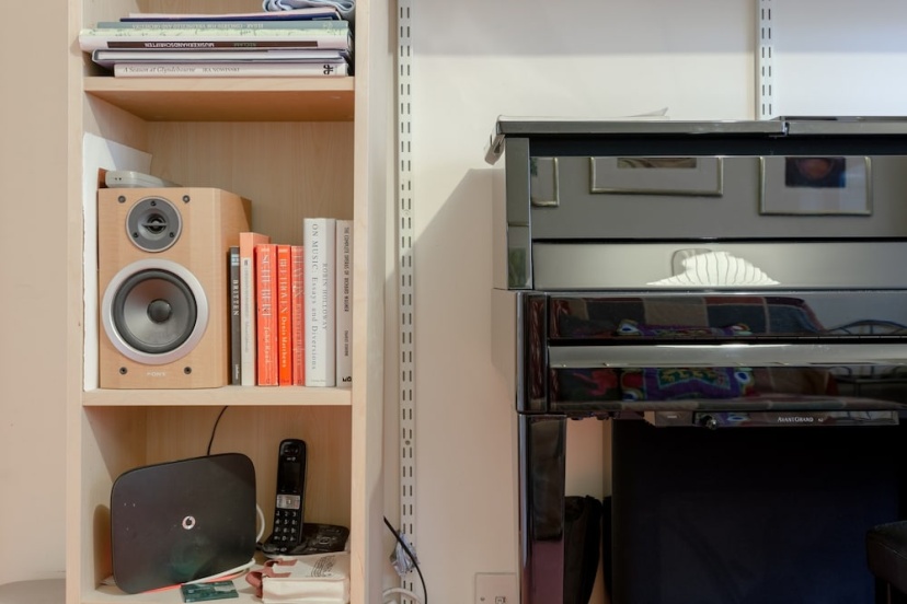 1 Bedroom Garden Flat in Bethnal Green — отель с удобствами в Лондоне