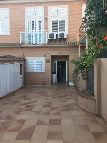 House With 3 Bedrooms in València, With Wonderful sea View, Pool Acces — отзывы гостей и цены