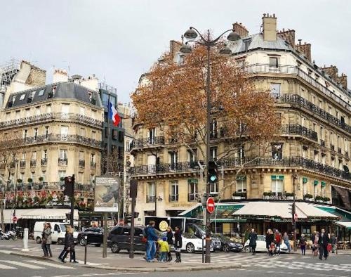 Atypique apartment - Saint-Germain des Prés 3 — отель в Париже, Франция