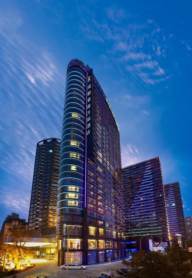 Renaissance Chengdu Hotel 4 — отель в Чэнду, Китай