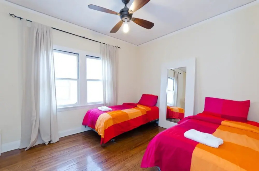 LA155 2 Bedroom Apartment By Senstay — отель в Лос-Анджелесе, Соединенные Штаты Америки